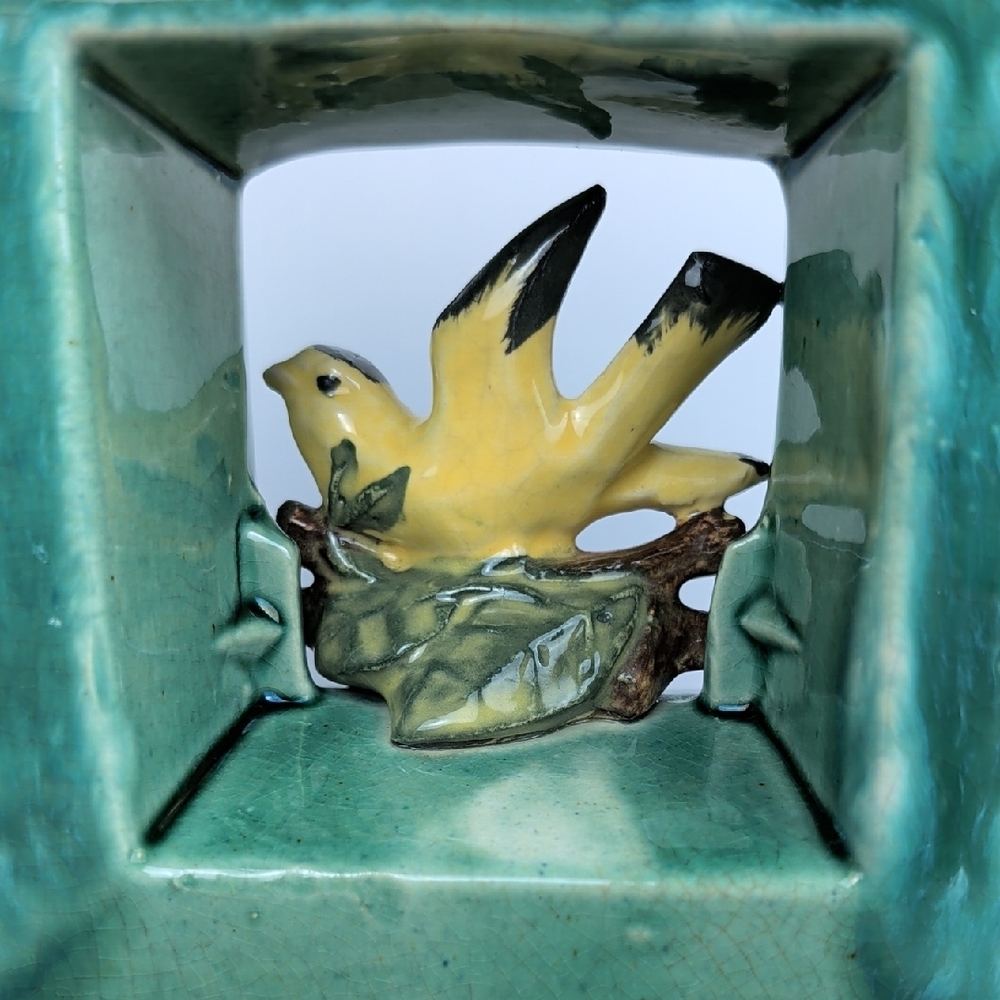McCoy USA Green,Yellow Bird In Box Arcature Pottery, Vintage Mid Century Modern - Picture 7 of 10